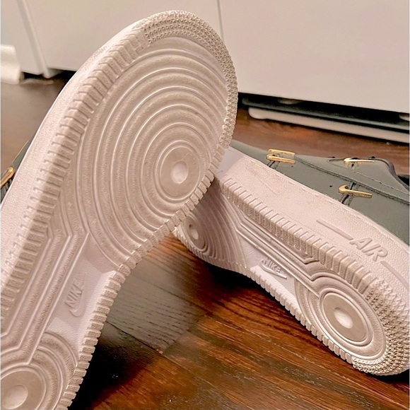 COPY - Nike Air Force 1 07 LX Sisterhood Black Metallic Gold  - Women’s 7 - CT1… - Picture 10 of 13